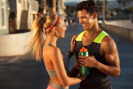 Suplementos deportivos proteinas y creatina